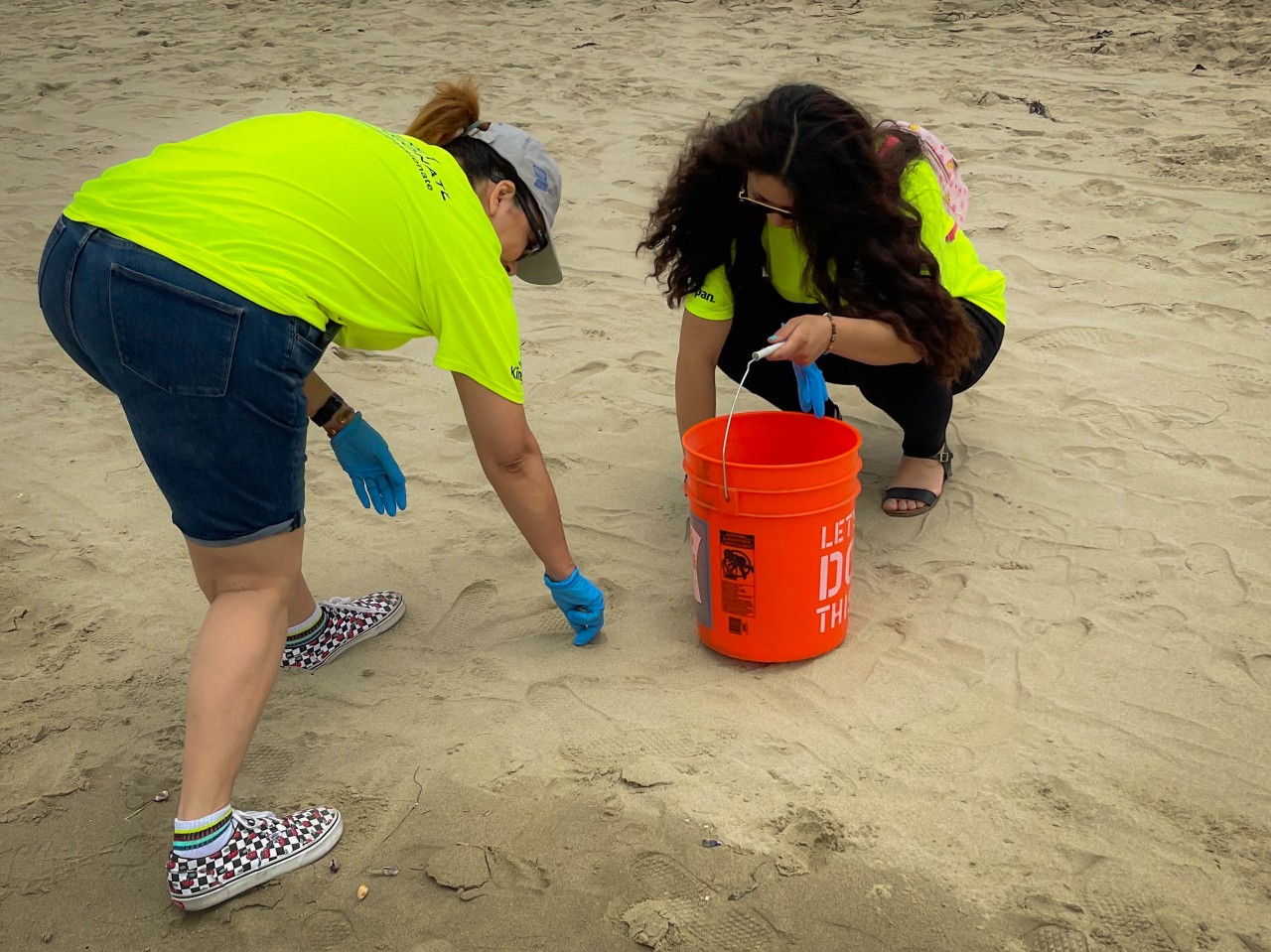 Morin Cleans Santa Monica Beach